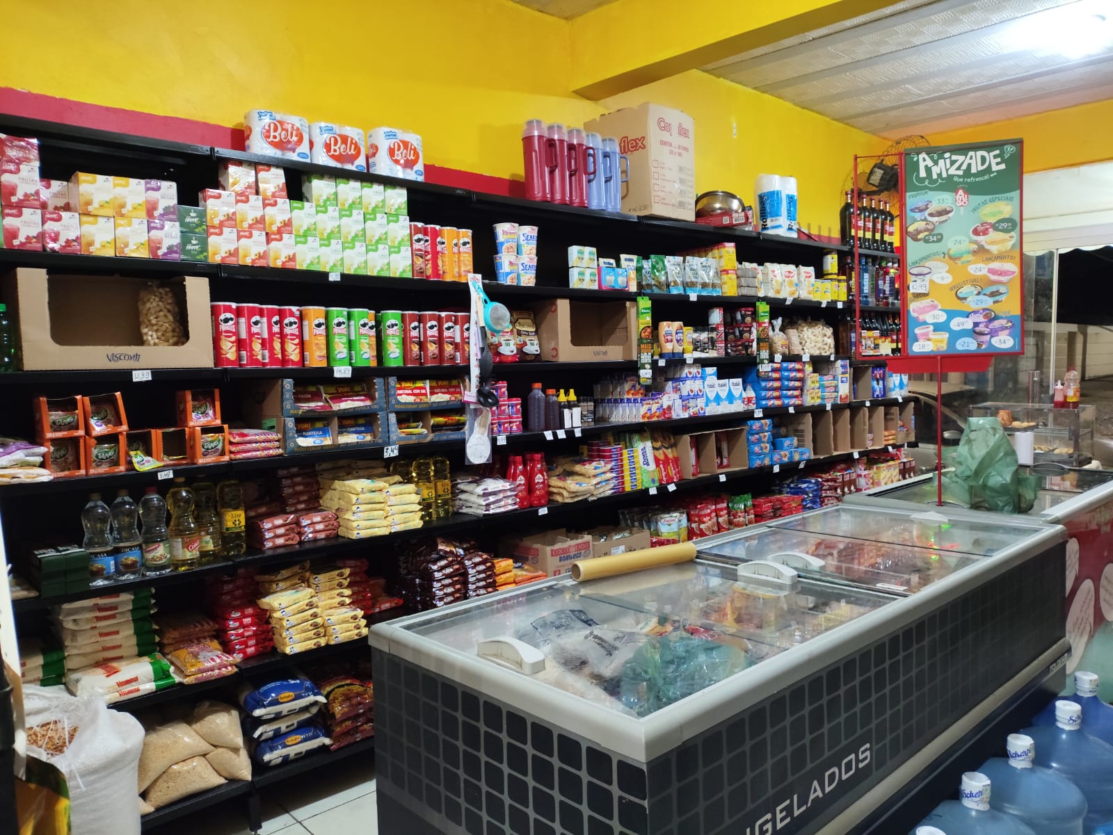 Interior do Mercadinho